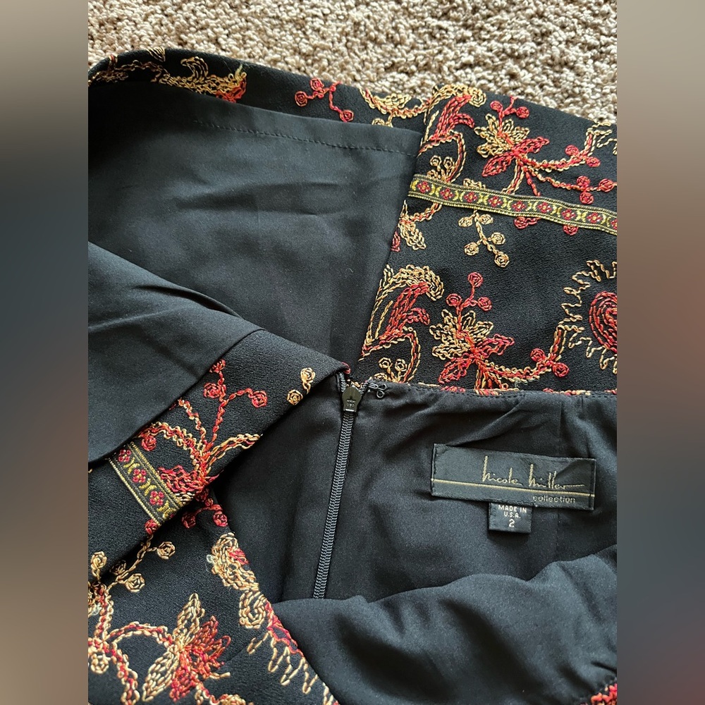 Nicole Miller Black Skirt with Red and Gold Embroidery - Picture 4 of 4